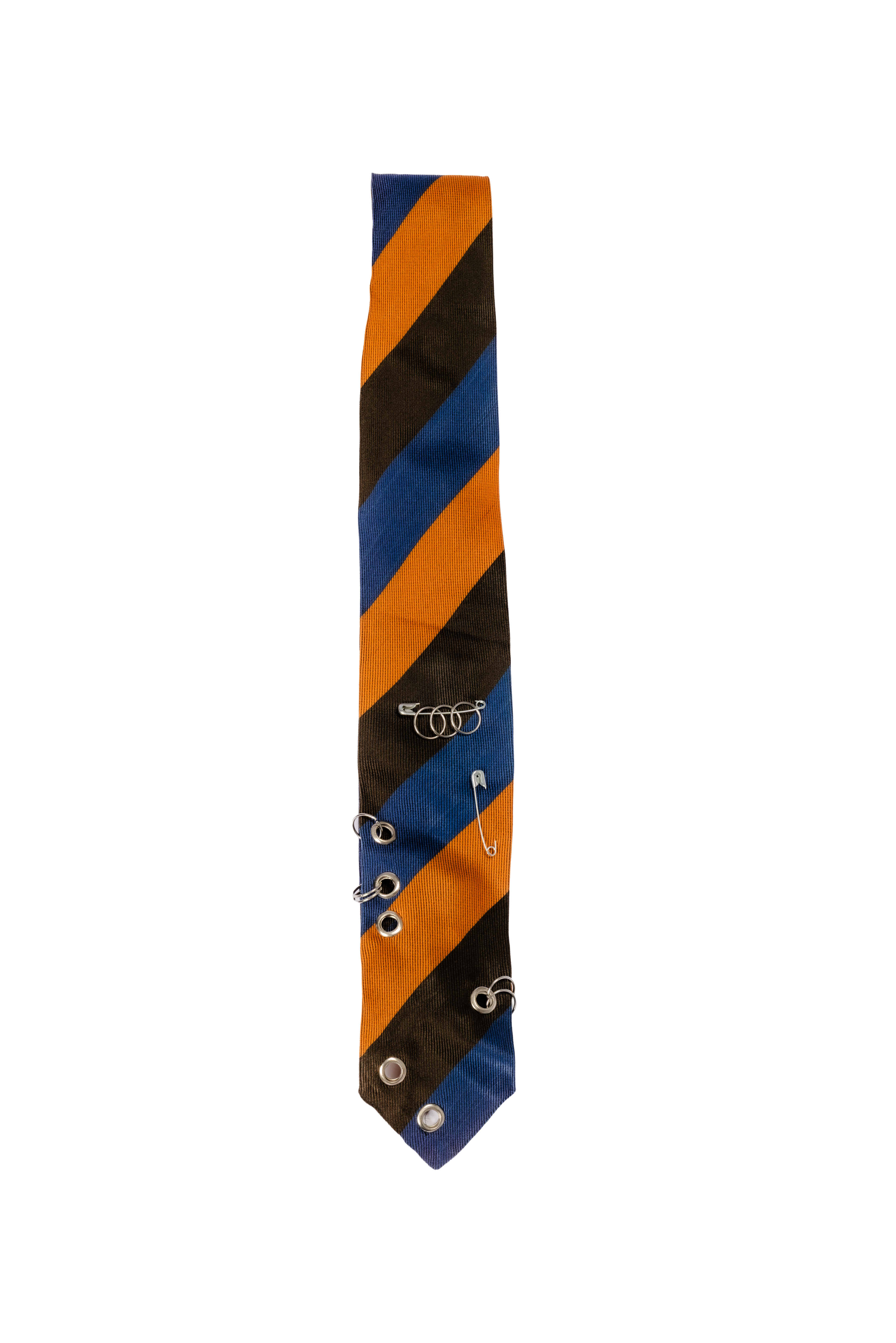 Pierced Tie