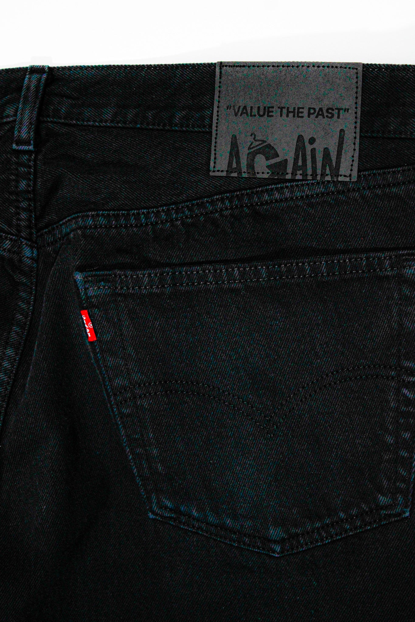 "VALUE THE PAST" COLLECTION - DENIM "AGAIN"